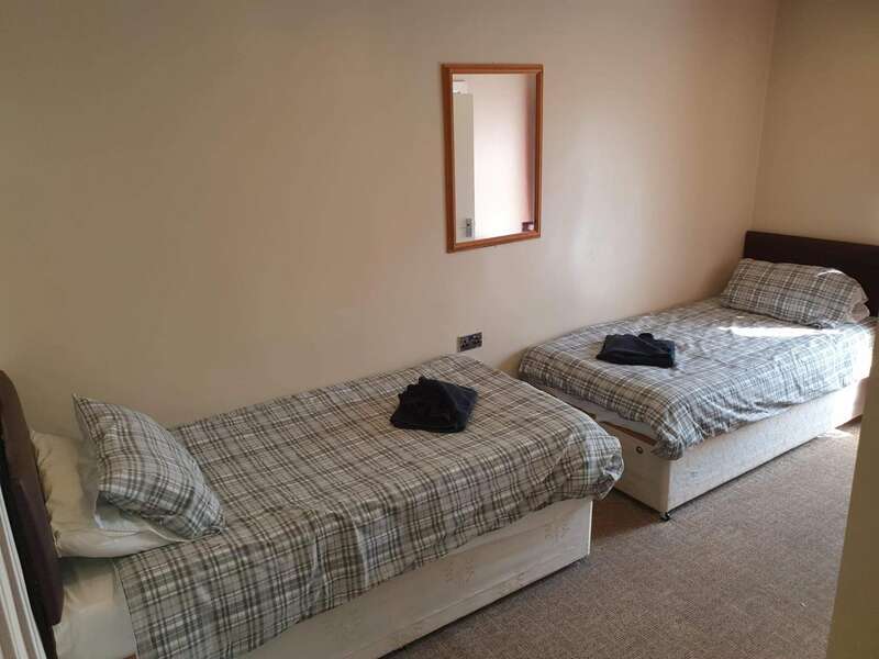 Room 9 Twin En-suite (room Only)